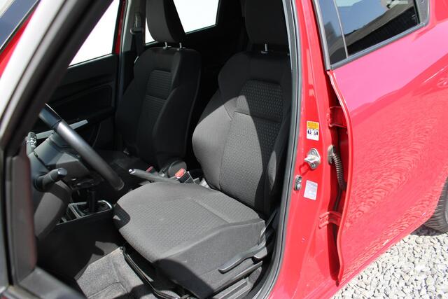Suzuki SWIFT 1.2 Select Smart Hybrid Camera, All-Seasons, Dealer Onderhouden!