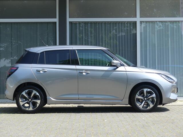 Suzuki SWIFT 1.2 Style Smart Hybrid Uit voorraad leverbaar! Cruise & Climate Control, Apple Carpl/Andr Auto draadloos, Camera
