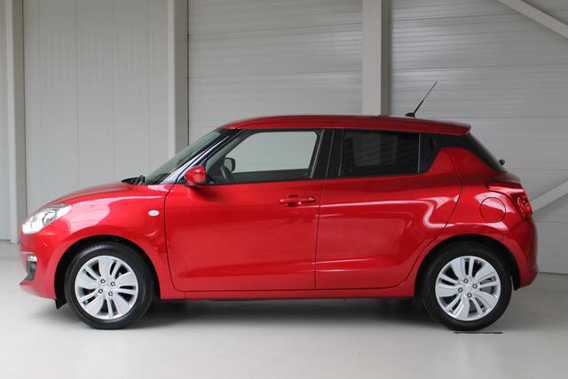 Suzuki SWIFT 1.2 Select Automaat Navigatie | Airco | Parkeercamera