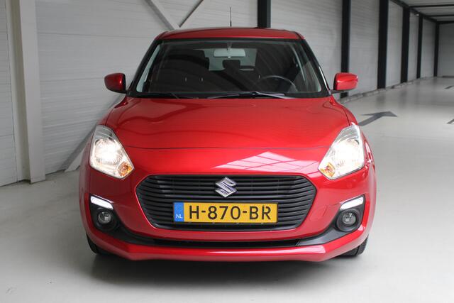 Suzuki SWIFT 1.2 Select Automaat Navigatie | Airco | Parkeercamera