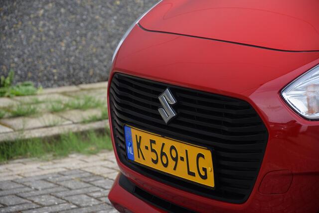 Suzuki SWIFT 1.2 Select Smart Hybrid | Slechts 12.724 KM!! | Dealer onderhouden | Navigatie |