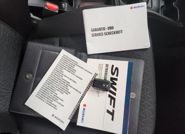 Suzuki SWIFT 1.2 Comfort Smart Hybrid Parkeerhulp/Camera/Apple Carplay/Android Auto.