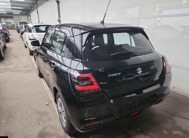 Suzuki SWIFT 1.2 Comfort Smart Hybrid