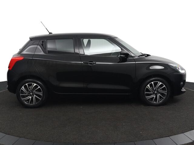 Suzuki SWIFT 1.2 Style Smart Hybrid | Automaat | Navigatiesysteem | Lichtmetalen wielen | Cruise Control |