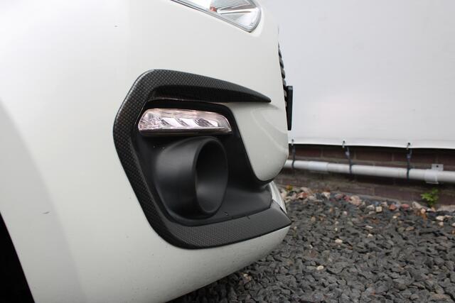 Suzuki SWIFT 1.2 Select 17"' Velgen, Carbon Pakket, Achteruitrijcamera