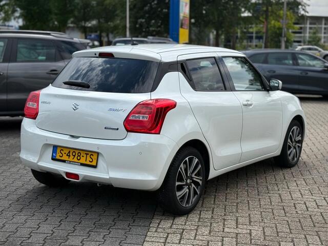 Suzuki SWIFT 1.2 STYLE SMART HYBR. KEYLESS ECC CAMERA CARPLAY NAVI ADD. CRUISE