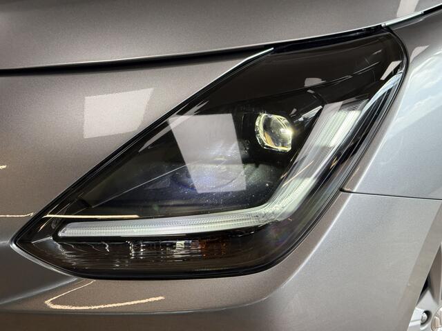 Suzuki SWIFT 1.2 Style Smart Hybrid Navi | Camera | 16" | Stoelverwarming | ACC | Dodehoek |