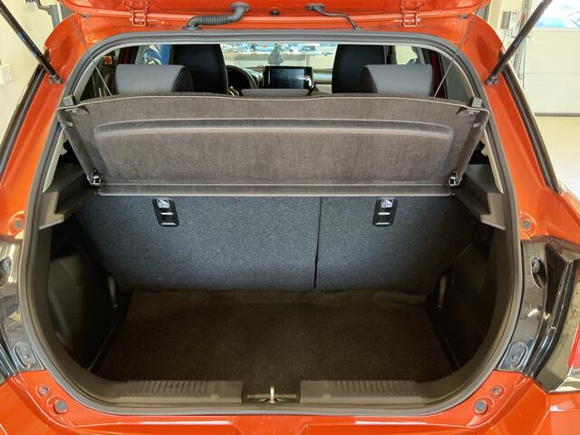 Suzuki SWIFT 1.2 83 pk MHEV Select Smart Hybrid 5 deurs Cruise Control, Climate Control, Camera, Keyless entry en start