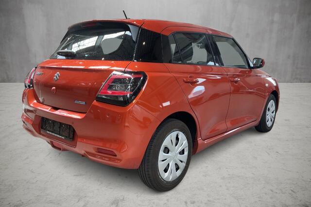 Suzuki SWIFT 1.2 83 pk MHEV Comfort Smart Hybrid 5 deurs Navigatie, Cruise Control, Camera, Keyless entry en start