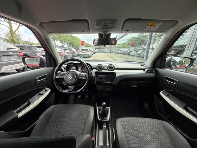 Suzuki SWIFT 1.2 Select Smart Hybrid | Adaptieve Cruise Control | Achteruitrijcamera met sensoren achter | BSM | Carplay | Navigatie | Trekhaak afneembaar