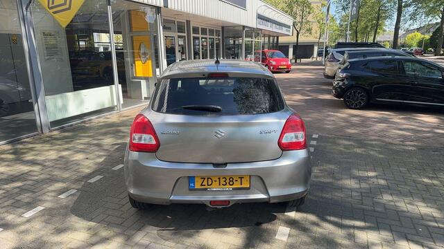 Suzuki SWIFT 1.2 Select 59.000 KM! l TREKHAAK l CAMERA l STOELVERW. l AIRCO