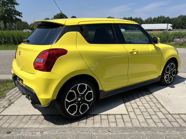 Suzuki SWIFT 1.4 Sport 140PK / Camera / Stoelverw. / Navigatie / Climate /