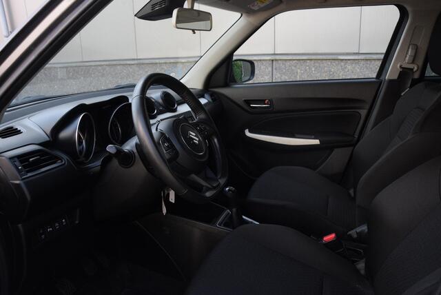 Suzuki SWIFT 1.2 Select Smart Hybrid | Apple carplay/android | Stoelverwarming | dealer onderhouden |