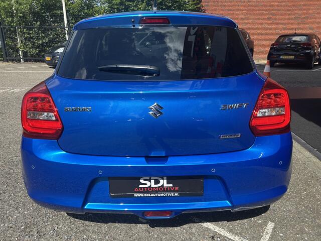 Suzuki SWIFT 1.2 Style Smart Hybrid // CAMERA // APPLE CARPLAY - ANDROID AUTO // STOELVERWARMING // AIRCO // ADAPTIVE CRUISE // PDC // TREKHAAK!!