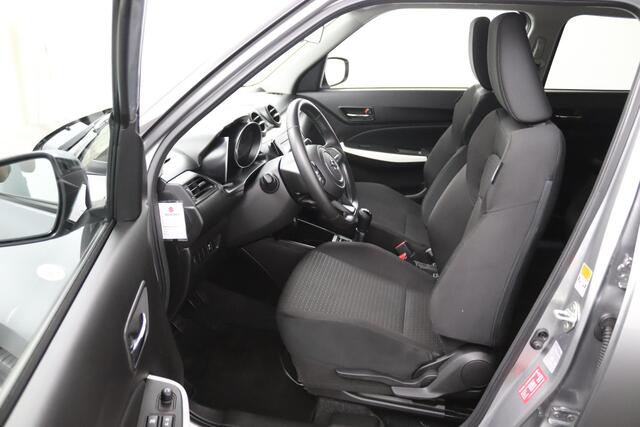 Suzuki SWIFT 1.2 Select | Stoelverwarming | Airco | Navigatie | Lichtmetalen Velgen |