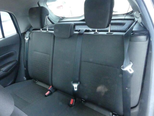 Suzuki SWIFT Style 1.2 Smart Hybrid 85PK CVT Automaat Two-Tone dak, Climate Control, Navigatie, Lichtmetalen velgen, Zwarte Wielkast randen