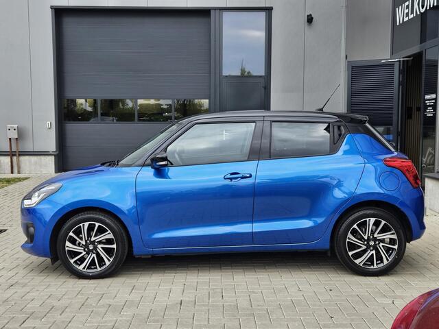 Suzuki SWIFT 1.2 Style Two-Tone Smart Hybrid Carplay Cam ECC