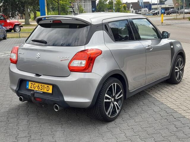 Suzuki SWIFT 1.2 SPORTLINE A/T TREKHAAK CARPLAY CAMERA