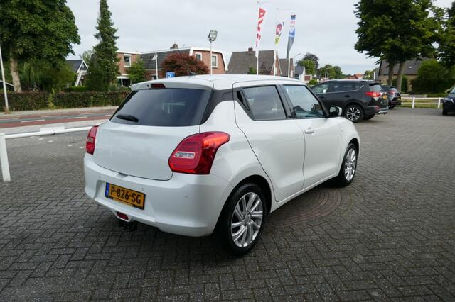 Suzuki SWIFT 1.2 SELECT SMART HYBRID AIRCO/CAMRA/TREKHAAK/STOELVERW.