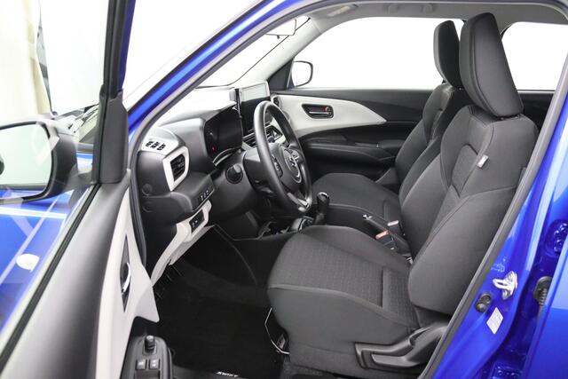 Suzuki SWIFT 1.2 Comfort Smart Hybrid | ¤2200,- | Nieuwe Auto | Navigatie | Keyless Entry | Adaptieve Cruise control | Achteruitrijcamera | Parkeersensoren Achter |
