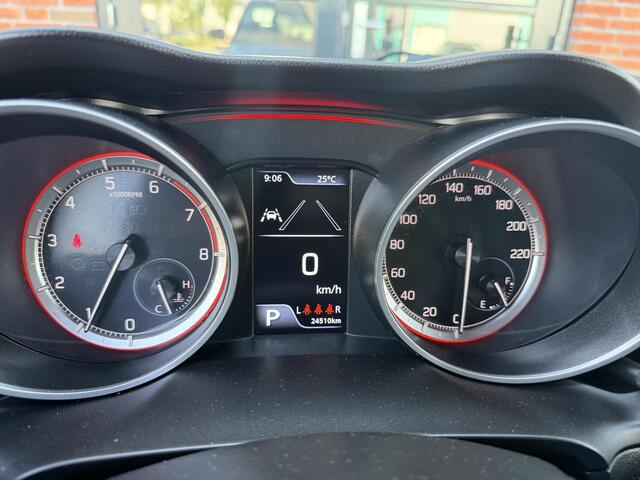 Suzuki SWIFT 1.2 Style Smart Hybrid | LED | Stoelverwarming | Camera