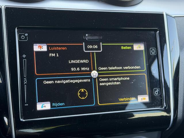Suzuki SWIFT 1.2 Style Smart Hybrid | LED | Stoelverwarming | Camera