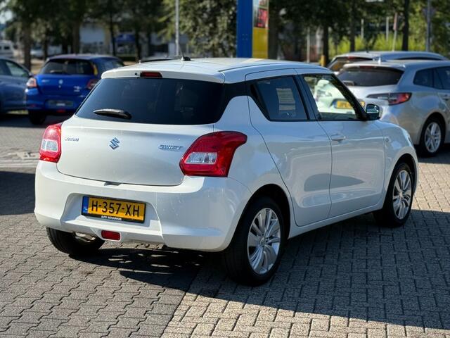 Suzuki SWIFT 1.2 SELECT AUTOMAAT CAMERA NAVI CARPLAY