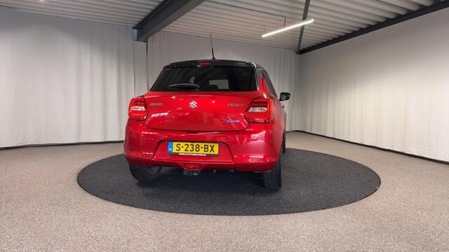 Suzuki SWIFT 1.2 Style Smart Hybrid Automaat | Trekhaak | Camera