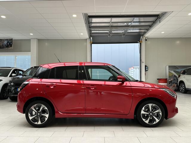 Suzuki SWIFT 1.2 Style Hybrid [ CLIMATE CONTROL | APPLE CARPLAY / ANDROID AUTO ]