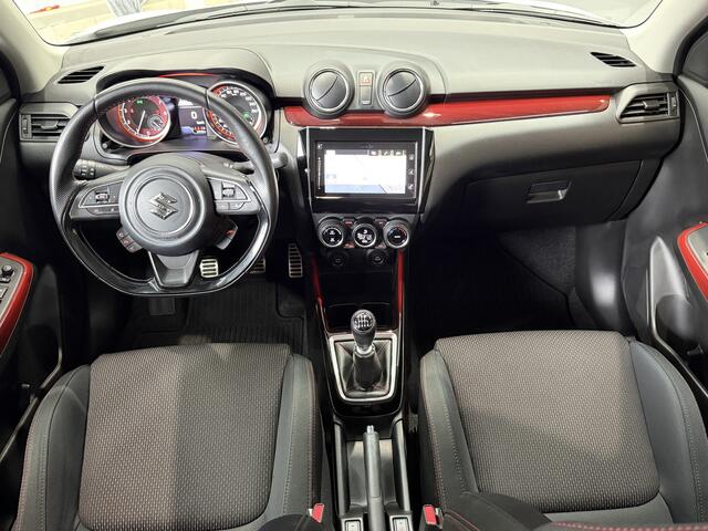 Suzuki SWIFT 1.4 Sport Smart Hybrid Navi | 17" | Carplay | Camera | Stoelverwarming | ACC | Dodehoek | 100% Elk jaar Suzuki Dealer onderhouden!