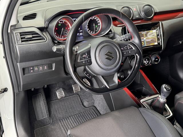 Suzuki SWIFT 1.4 Sport Smart Hybrid Navi | 17" | Carplay | Camera | Stoelverwarming | ACC | Dodehoek | 100% Elk jaar Suzuki Dealer onderhouden!