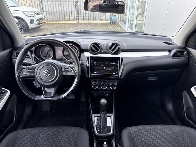 Suzuki SWIFT 1.0 Stijl **AUTOMAAT/ TREKHAAK/ KEYLESS**