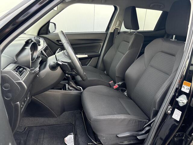 Suzuki SWIFT 1.0 Stijl **AUTOMAAT/ TREKHAAK/ KEYLESS**