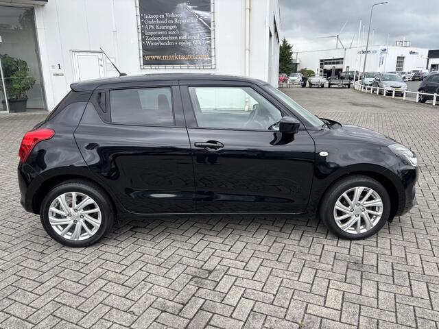 Suzuki SWIFT 1.2 Comfort Smart Hybrid Navi Camera Carplay Adaptive Cruise