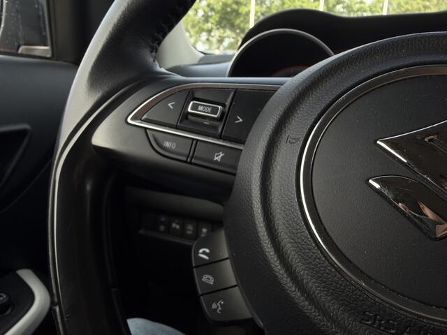 Suzuki SWIFT 1.2 Select Smart Hybrid | Carplay | Stoelvrw. | Trekhaak | PDC | Rijklaar met beurt & garantie!