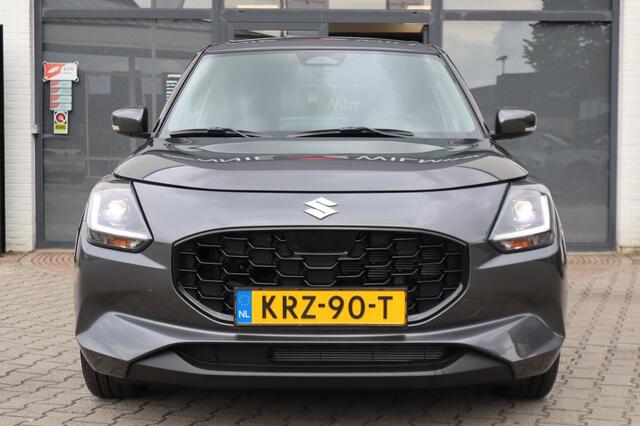 Suzuki SWIFT 1.2 Style Smart Hybrid