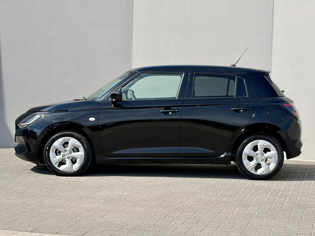 Suzuki SWIFT 1.2 Select Smart Hybrid / Fabrieksgarantie tot 27-02-2036 / Navigatie / All season banden / Led Lampen / Stoelverwarming / Airco / DAB Radio / Apple Carplay/Android Auto / Bluetooth / Keyless Entry/Start /
