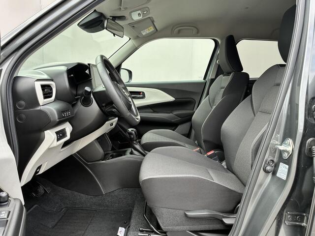 Suzuki SWIFT 1.2 Select Smart Hybrid / Fabrieksgarantie tot 03-2036 / Navigatie / All season banden / Led Lampen / Stoelverwarming / Airco / DAB Radio / Apple Carplay/Android Auto / Bluetooth / Keyless Entry/Start /
