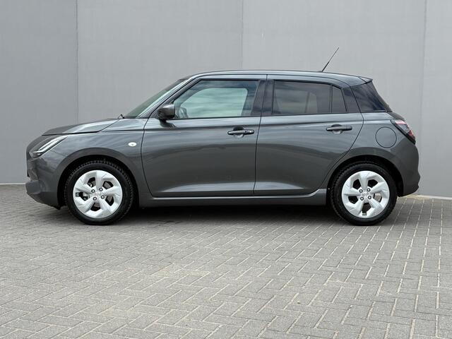Suzuki SWIFT 1.2 Select Smart Hybrid / Fabrieksgarantie tot 03-2036 / Navigatie / All season banden / Led Lampen / Stoelverwarming / Airco / DAB Radio / Apple Carplay/Android Auto / Bluetooth / Keyless Entry/Start /