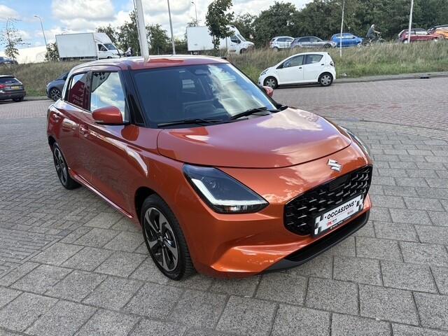 Suzuki SWIFT 1.2 Style Smart Hybrid | Navi | Camera | Cruise | 24.608 km Dealeronderhouden