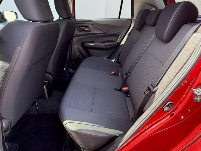 Suzuki SWIFT 1.2 Select Smart Hybrid / Fabrieksgarantie tot 27-02-2036 / Navigatie / All season banden / Led Lampen / Stoelverwarming / Airco / DAB Radio / Apple Carplay/Android Auto / Bluetooth / Keyless Entry/Start / PDC Achter /