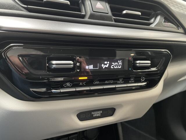 Suzuki SWIFT 1.2 Style Hybrid [ CLIMATE CONTROL | CAMERA | CRUISE CONTROL ]