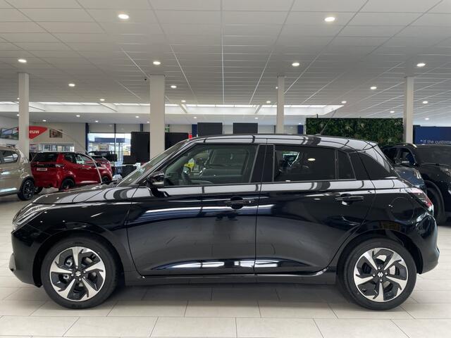 Suzuki SWIFT 1.2 Style Hybrid [ CLIMATE CONTROL | CAMERA | CRUISE CONTROL ]