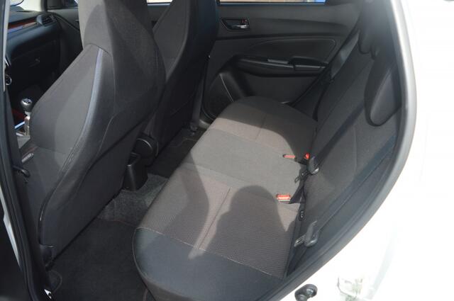 Suzuki SWIFT 1.4 Sport | CAMERA - STOELVERW.