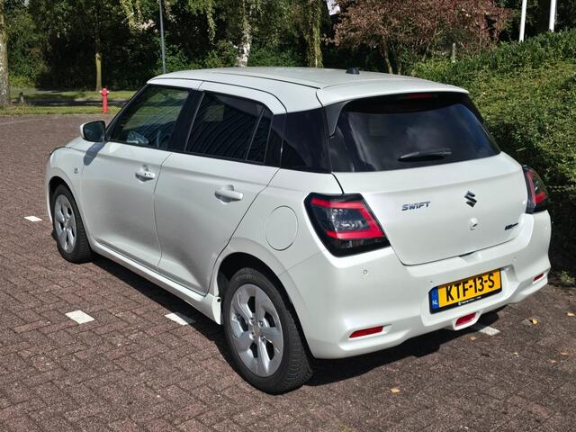 Suzuki SWIFT Swift 1.2 SmartHyb. Automaat Camera CarPlay Stoelverwarming