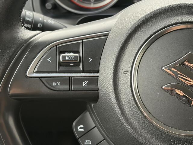Suzuki SWIFT 1.2 Select / Stoelverwarming / Airco / Achteruitrijcamera / Navigatie