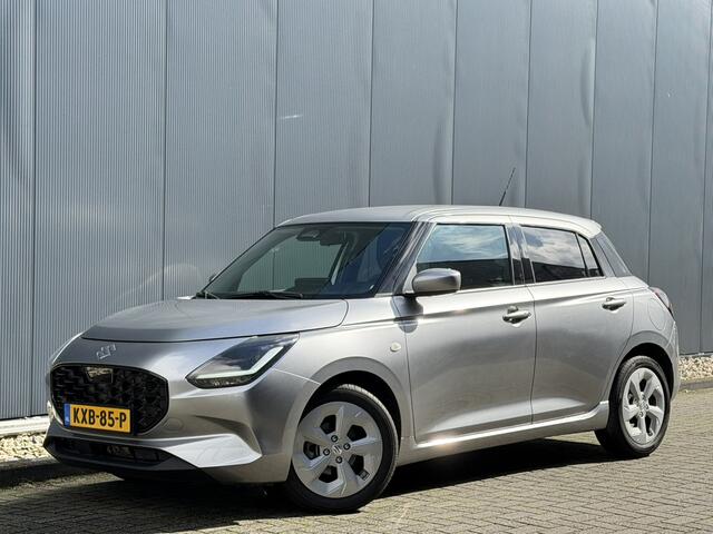 Suzuki SWIFT 1.2 Select Smart Hybrid | Stoelverwarming | Apple Carplay/Android Auto | Cruise control | Camera | Meer foto's volgen!