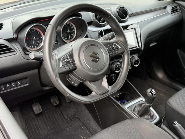 Suzuki SWIFT 1.2 Style Smart Hybrid