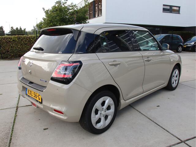 Suzuki SWIFT 1.2 Select Smart Hybrid Automaat, BLIS, Keyless, Camera-Carplay Zomeractie!
