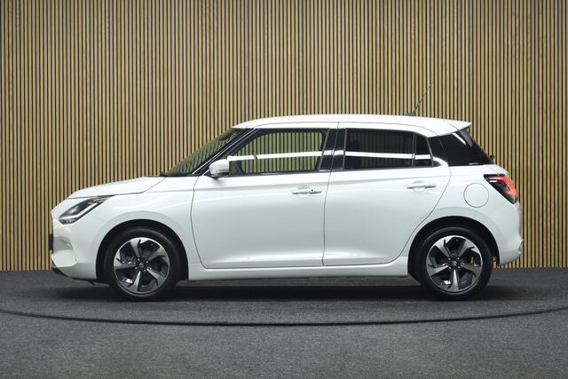 Suzuki SWIFT 1.2 Style Smart Hybrid | € 5.800,- Demo voordeel! | Adaptive-cruise | Apple Carplay & Android Auto | Parkeerhulp | Navigatie | Camera | Clima | Keyless | Stoelverwarming | Dodehoekdetectie